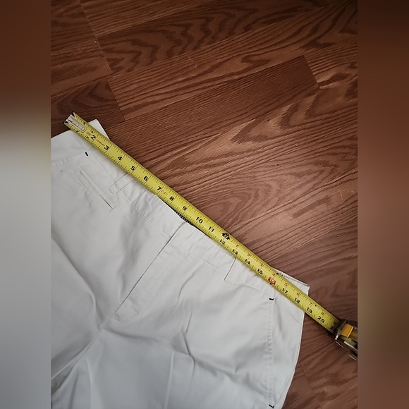 Tommy‎ Hilfiger White Casual Shorts Size 14 Cotton - Picture 4 of 10
